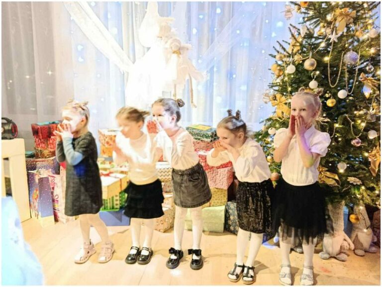 „Lollipop“ mažosios dainininkės