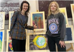 Lietuvos LIONS klubų vaikų 2025-2026 m. Taikos plakato konkurso nugalėtojų paroda.