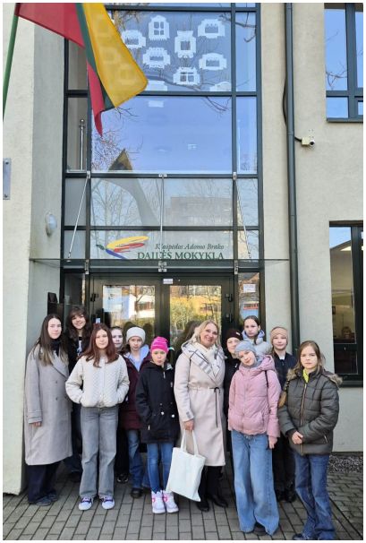 Lietuvos keramikos darbų parodoje „Odė Žemei 2025“,