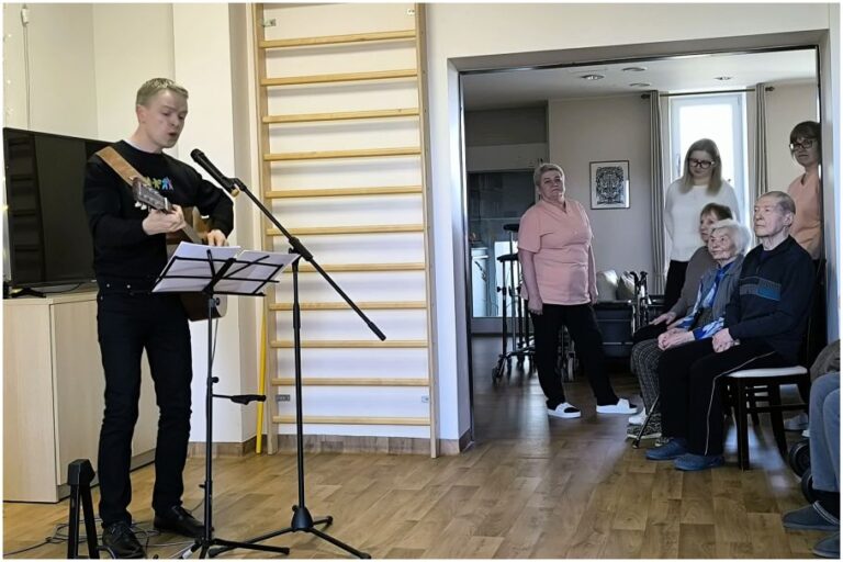 viešėjome Briduose esančiuose Senolių namuose